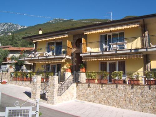 Magugnago Apartamento | Mary Apartments