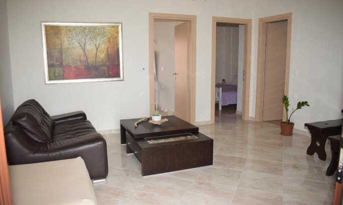 Ag. Georgios Apartamento | Mary's apartments close to the sea