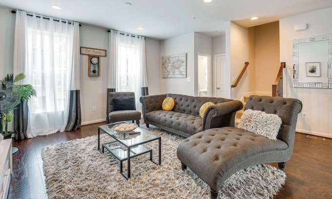 Millersville Casa | Maryland Retreat w/ Deck & Grill, Near Golfing!