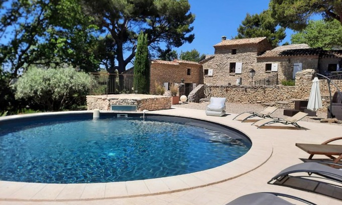 Saumane-de-Vaucluse Cama Y Desayuno | Mas de charme au calme en pleine garrigue