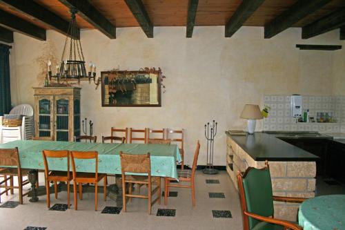 Tornac Cama Y Desayuno | Mas des Tours Chambre d'hôtes