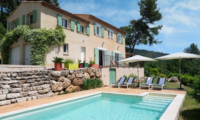 Tourrettes-sur-Loup Villa | 06TOUR Villa La Tourrettes