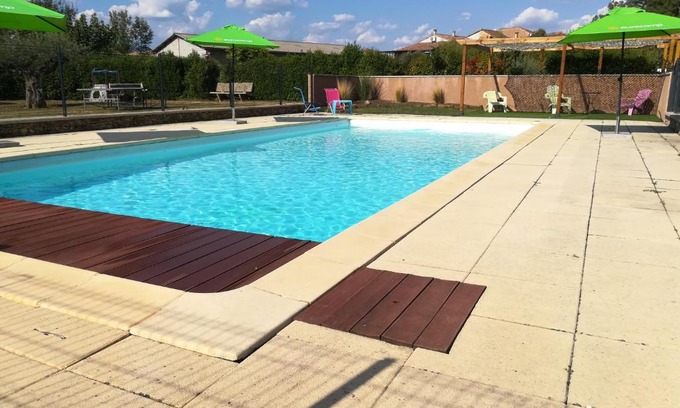 Laurac-en-Vivarais Casa | Mas du droulet piscine chauffée