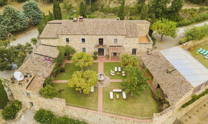 Calonge Cabaña | MASIA SAGUERS DEL VILAR, CON PISCINA CLIMATIZADA