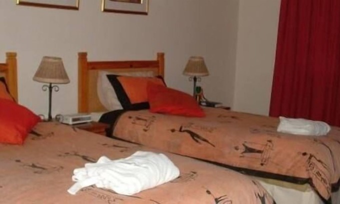 Rustenburg Casa | Masibambane Guest House