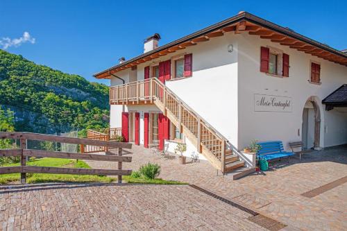 Civezzano Apartamento | Maso Cantanghel wine retreat