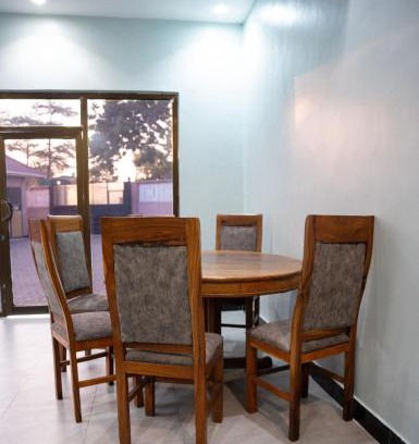 Mabibe Hotel | MASOMZ Lodge