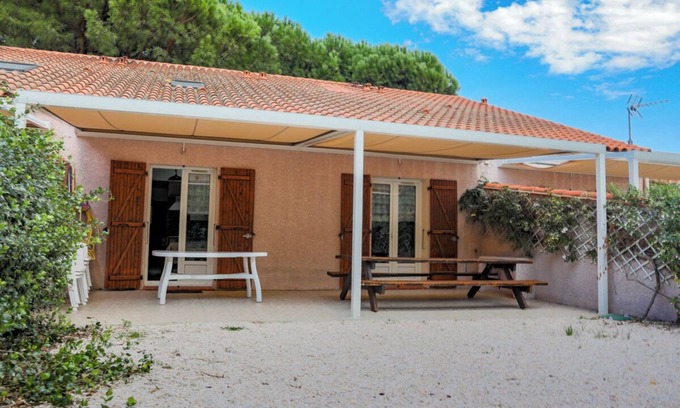 Elne Otro | Massane gîte for 2 to 8 people at Mas la Couloumine