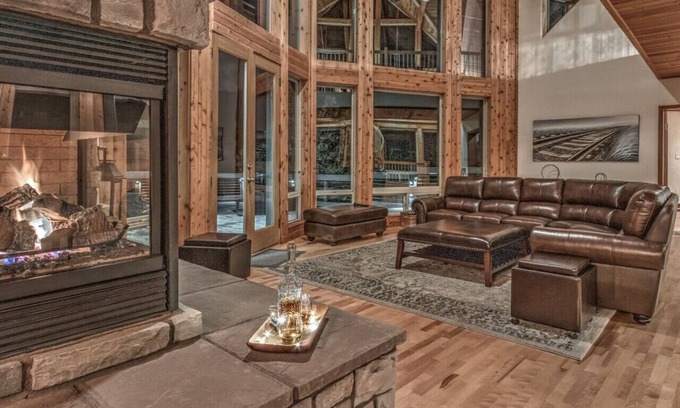 Star Valley Cabina | Massive Luxury Cabin in Payson!