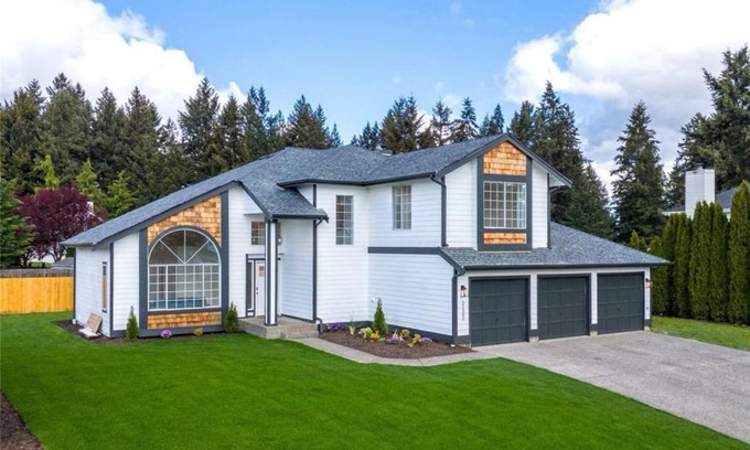 Elk Plain Casa | Master bedroom, Spanaway