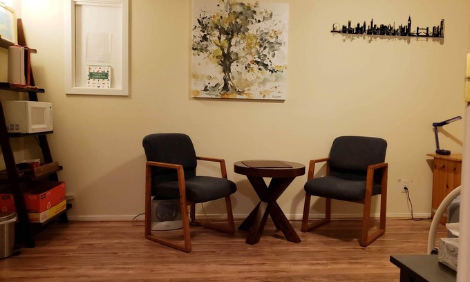 Mount Davidson Casa | Master Suite with Private Bathroom in Beautiful Storybook Neighborhood