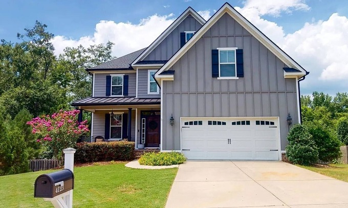 Riverwood Plantation Casa | Masters Rental!!! Beautiful 5 BR/4.5 Bath Riverwood Plantation Home in Evans, GA