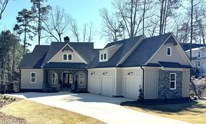 Lake Oconee Casa | Masters Week - New Home in Reynolds next to Marina Cove
