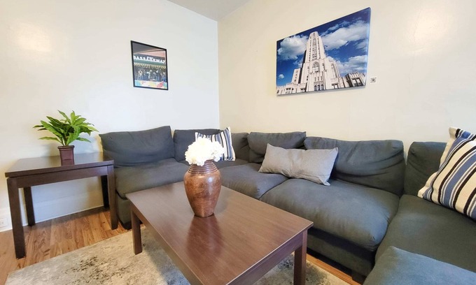 Bloomfield Apartamento | Mathilda Street Trio - City View - 2 Queen Beds
