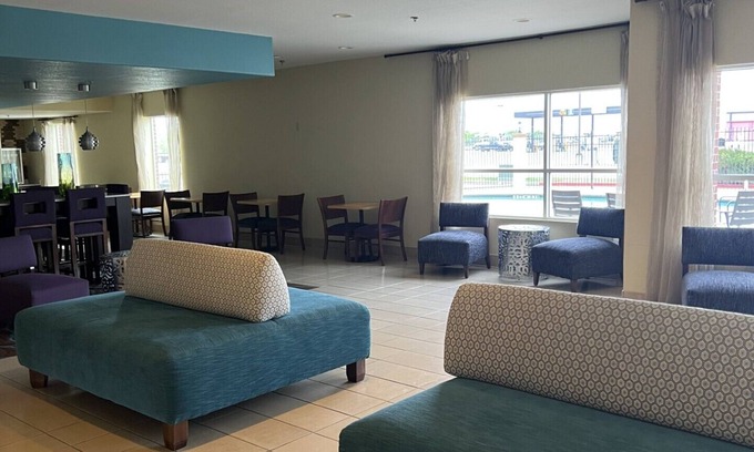 Mathis Hotel | MATHIS DELUXE HOSPITALITY