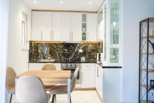 Qender Apartamento | Mato Luxury Apartments 3
