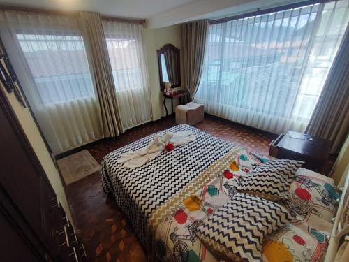 Banos de Agua Santa Casa | MATRIMONIAL TURI centro de la ciudad, garaje