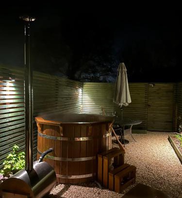 Bletchingley Casa | Mattie's Loft