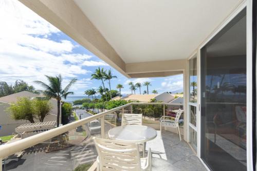 Kihei Apartamento | Maui Banyan G201 - Ocean view, steps to beach