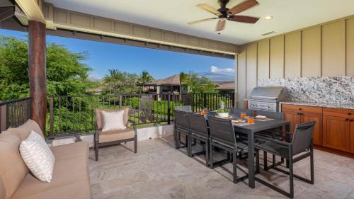 Kamuela Casa | MAUNA KEA SUNRISE Distinguished 4BR KaMilo Home with Private Beach Pass