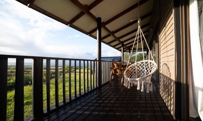 Hanga Roa Casa | Maunga roa eco lodge