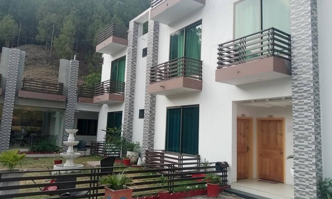 Khyber Pakhtunkhwa Cama Y Desayuno | Mawaa Guest House