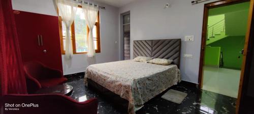 Chachian Casa | Max & Mason home stay