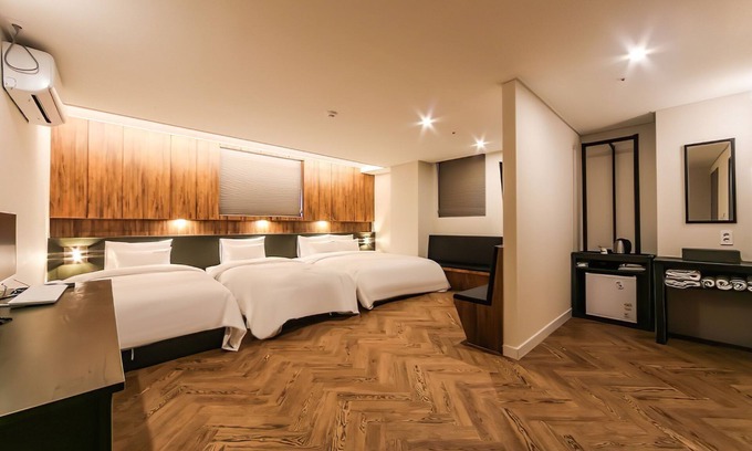 Choryang Hotel | Maximum Hotel