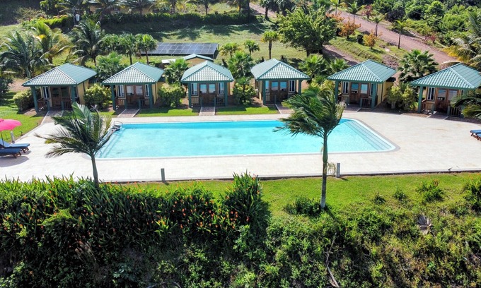 Hopkins Cabina | Maya Heights Village Resort