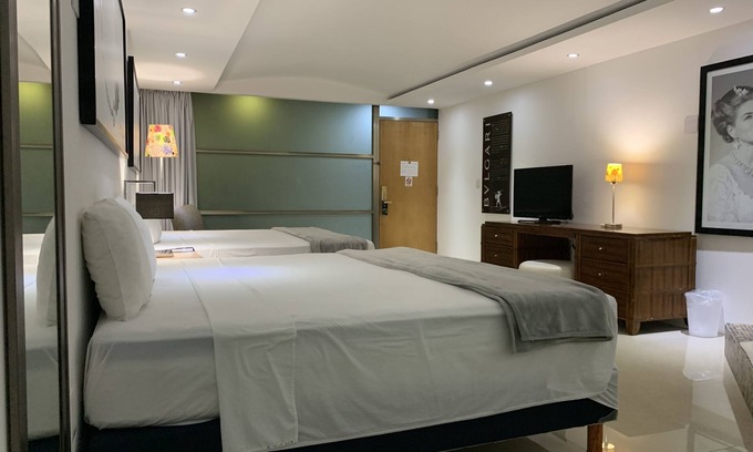 Punta Cancún Hotel | Mayafair Design Hotel