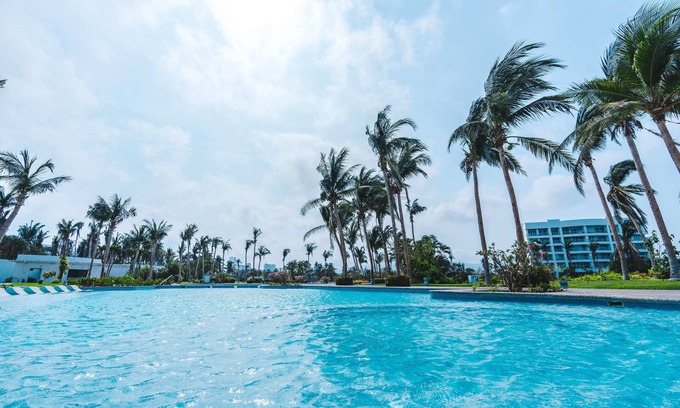 La Poza Apartamento | Mayan Lakes Condo: Exclusivity and Comfort!