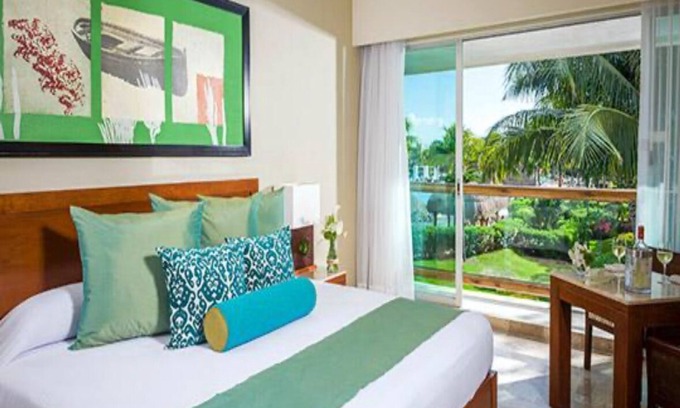 Puerto Juarez Apartamento | Mayan Palace 2BR on Riviera Maya near Playa del Carmen
