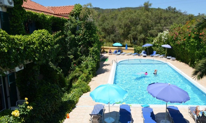 Moraitika Apartamento | El Mayflower STUDIOS - todo lo necesario para unas vacaciones relajantes!
