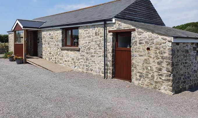 Cowbridge Casa | Maytree Cottage in the beautiful Cowbridge