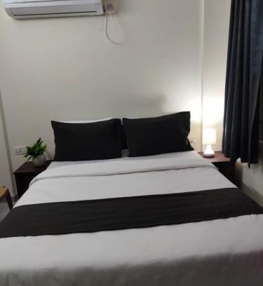 Bengaluru Cabina | MAYURA GUEST Inn