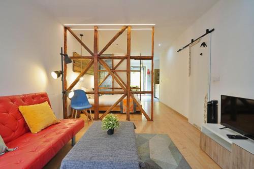 Santo Amaro Apartamento | Mbird LX Yard Studio