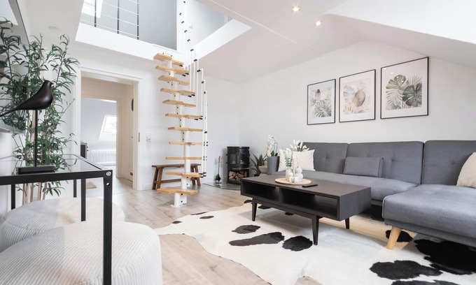 Lank-Latum Apartamento | Mc´maggies Atelier mit Insgesamt 6 Schlafplätzen