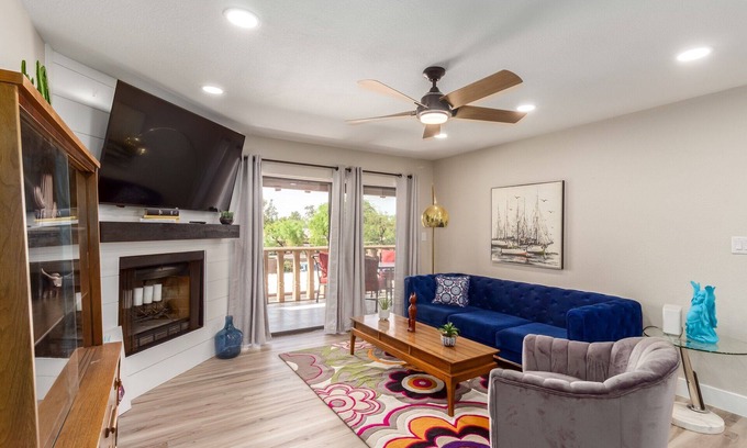 Scottsdale Condominio | McCormick Ranch Condo! Walk to Restaurants & Shops
