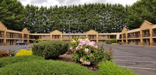 McMinnville Hotel | McMinnville Inn
