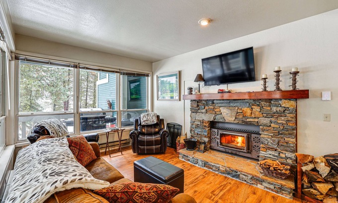 New Meadows Condominio | Meadow Creek Golf Resort Condo: Skiing & Lake Life