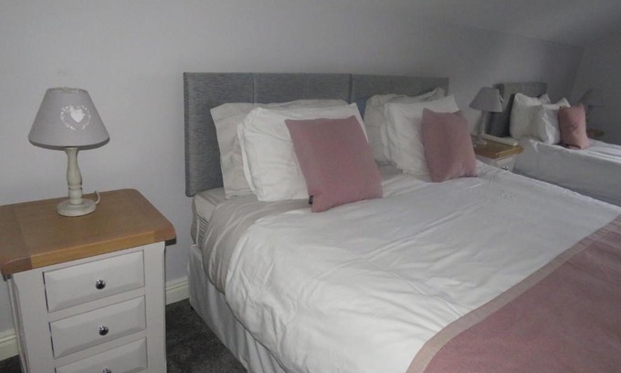 Cushendall Casa | Meadowville Self-Catering