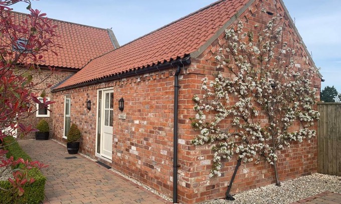 North Somercotes Casa | Meals Farm Holiday Cottages - The Stables