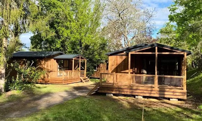 Nabirat Chalet De Esquí | Medieval Chalet - CLIM - 37 m2 mit überdachter Terrasse - 2 Schlafzimmer 5 Personen