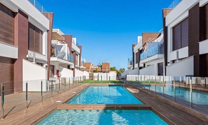 Lo Pagán Apartamento | Mediterranean Flamingo Apartment