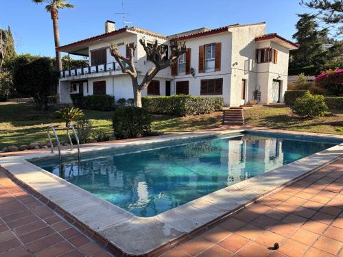 Chiva Casa | Mediterranean House in Valencia