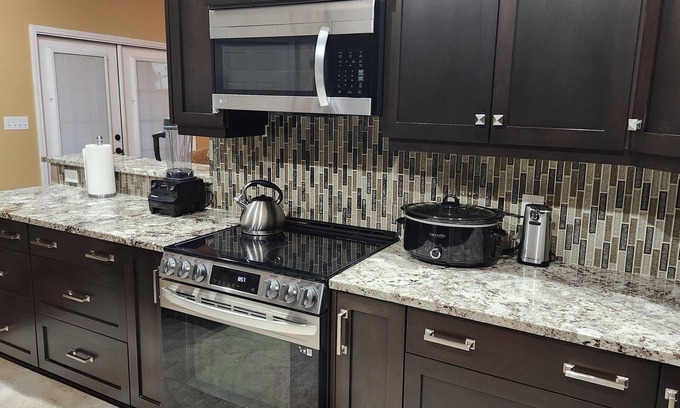 North Northwest Pensacola Casa | Mediterranean style home just minutes from downtown Pensacola