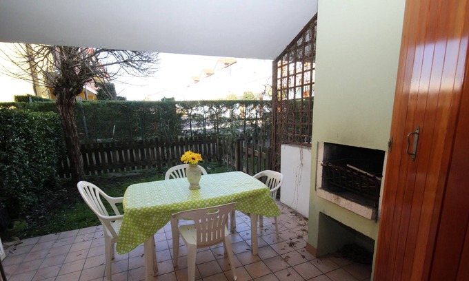 Rosapineta Villa | Mediterranean Village Terraced house with private garden