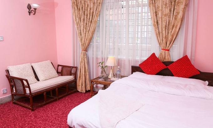 Kathmandu Casa | Casa Meena Con Balcón Privado