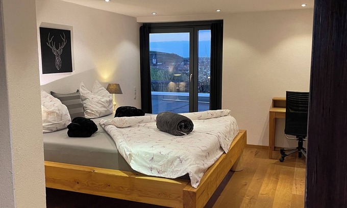 Sasbach am Kaiserstuhl Complejo | Mega suite for up to 5 people and more with a unique view. Sauna...