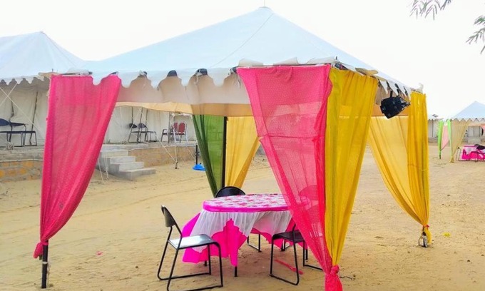 Amar Sagar Pol Complejo | Mehar Desert Resort